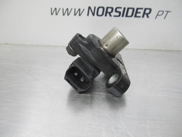 Czujnik położenia wału korbowego 8627355 VOLVO