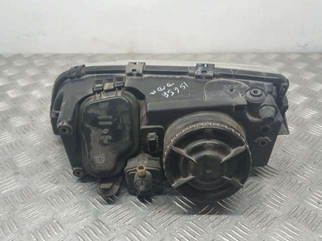 Reflektor prawy Volvo S70 LS, LT