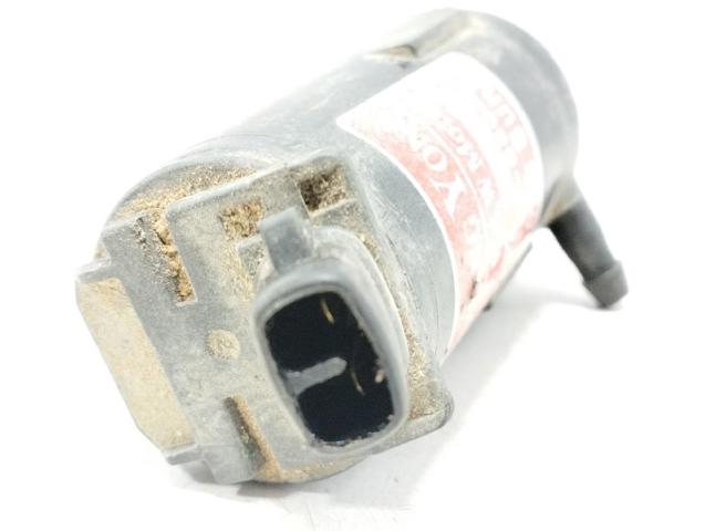 Pompka spryskiwacza szyby przedniej SsangYong Musso FJ