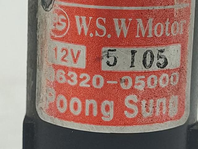 Pompka spryskiwacza szyby przedniej SsangYong Musso FJ