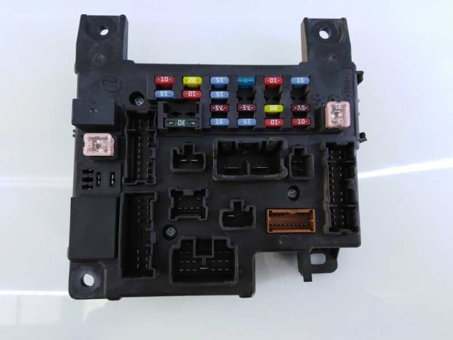 8637A318 Mitsubishi