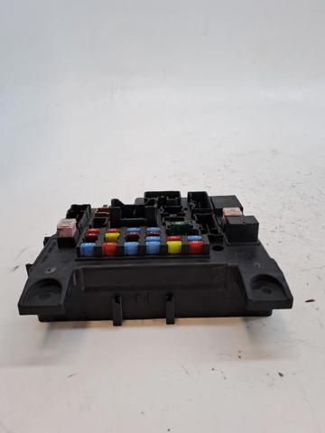 Skrzynka bezpieczników Mitsubishi Outlander CWW