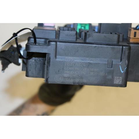 Skrzynka bezpieczników Mitsubishi Outlander CWW