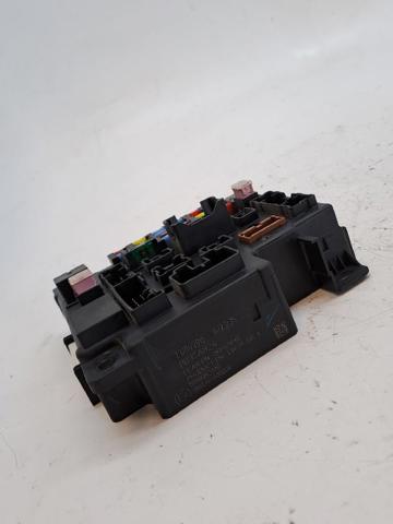 Skrzynka bezpieczników Mitsubishi Outlander CWW