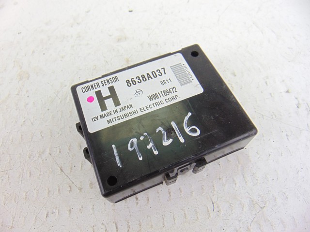 8638A037 Mitsubishi