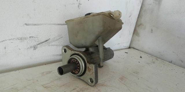 Główny cylinder hamulców 8646007 VOLVO