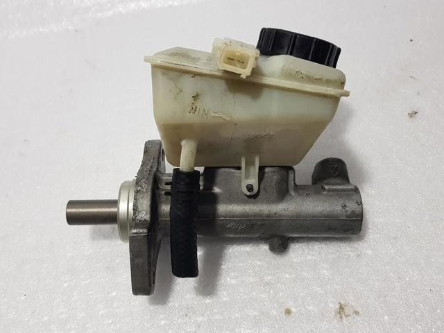 Główny cylinder hamulców 8646007 VOLVO