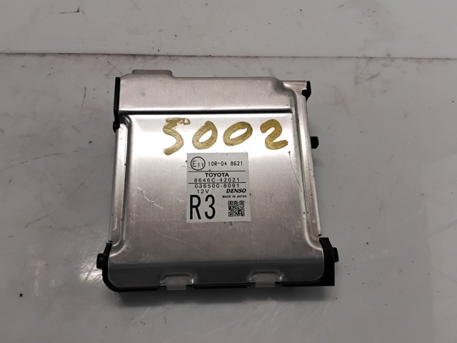 8646C42021 Toyota