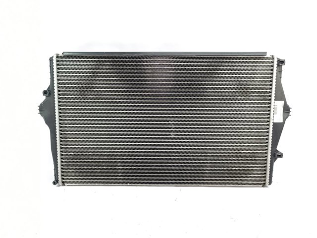 Chłodnica intercoolera 8649471 VOLVO