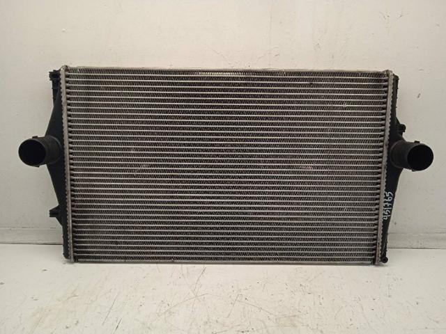 Chłodnica intercoolera 8649471 VOLVO