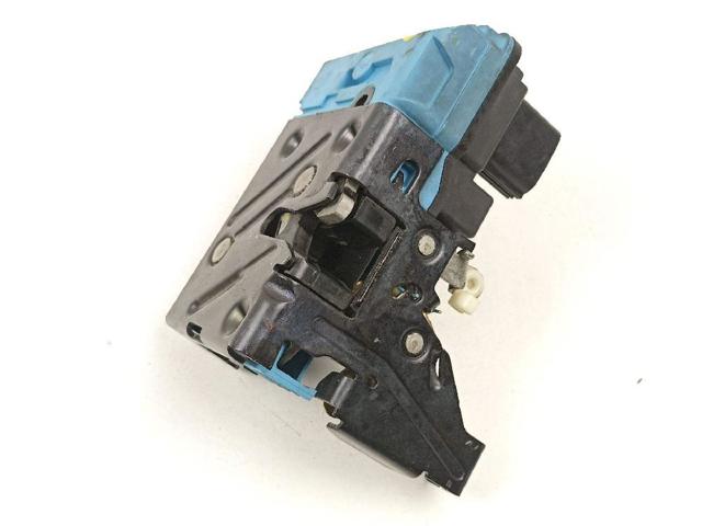 Zamek drzwi przednich lewych 8650544 VOLVO