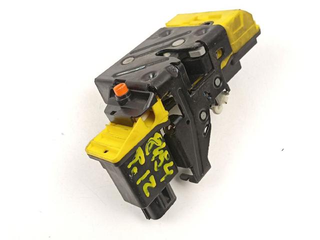 Zamek drzwi tylnych lewych 8650552 VOLVO