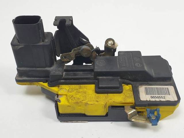Zamek drzwi tylnych lewych 8650552 VOLVO
