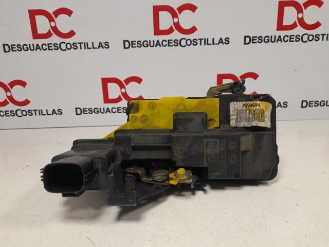 Zamek drzwi tylnych prawych 8650554 VOLVO