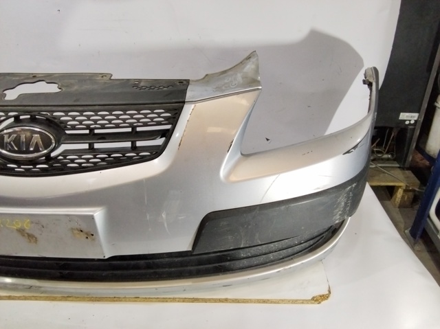 Zderzak przedni 865111G000 HYUNDAI