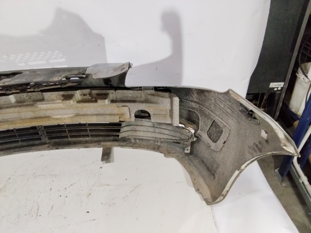 Zderzak przedni KIA Rio 2 JB