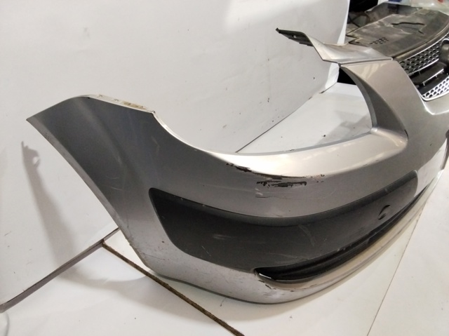Zderzak przedni KIA Rio 2 JB