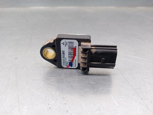 8651A001 Mitsubishi