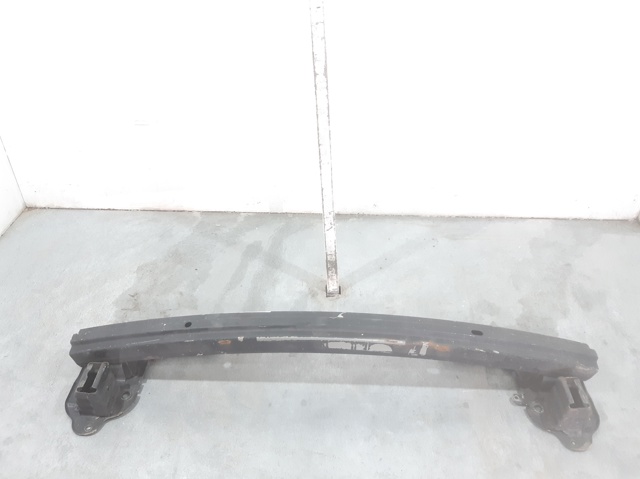 Wzmocnienie zderzaka przedniego 865301F000 HYUNDAI