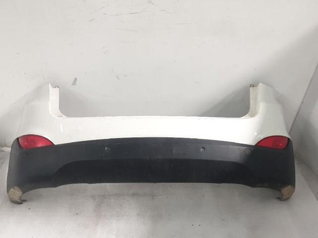 Zderzak tylny 866112Y000 HYUNDAI