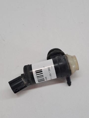 Pompka spryskiwacza szyby przedniej 86611AG210 SUBARU