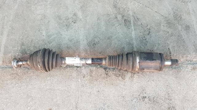 Półoś napędowa przednia lewa 8664675 BMW