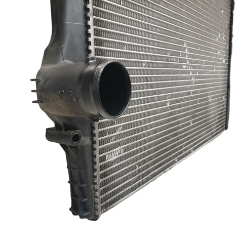 Chłodnica intercoolera 8671694 VOLVO