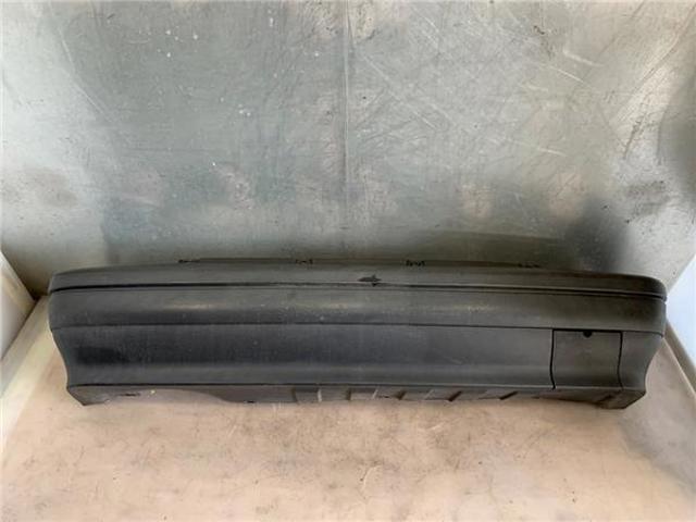 Kupić Zderzak tylny Volkswagen Polo II 86C w dobrej cenie