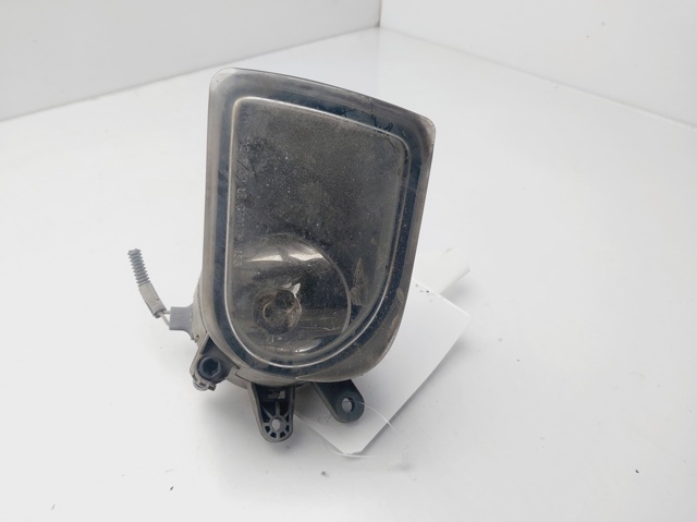 Lampa przeciwmgielna lewa 8678699 VOLVO