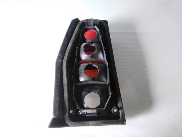 Lampa zespolona tylna prawa do Volkswagen Polo 86C
