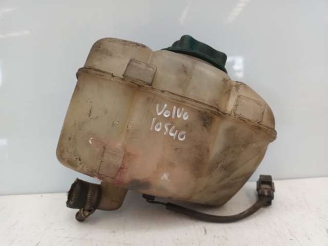 Zbiorniczek wyrównawczy układu chłodzenia 8683456 VOLVO