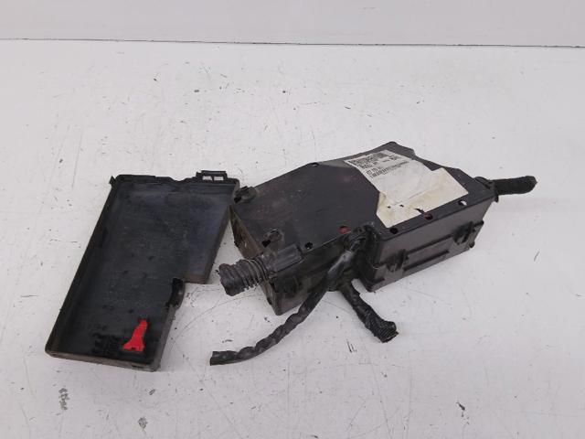 Obudowa skrzynki bezpieczników 8688039 FORD