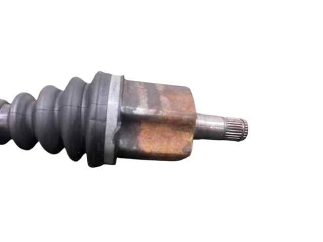 Półoś napędowa przednia lewa 8689210 VOLVO