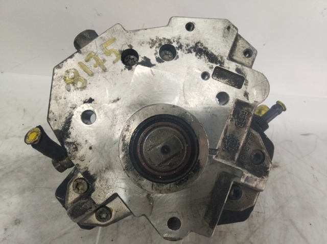 Pompa wtryskowa wysokiego ciśnienia 8689590 VOLVO