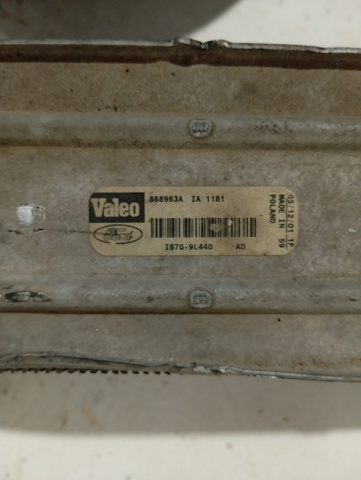 868963A Ford