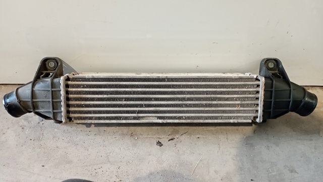 868963A Ford