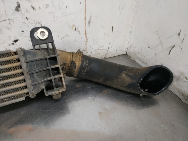 Chłodnica intercoolera 868963A FORD