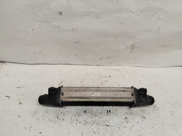 868963A Ford