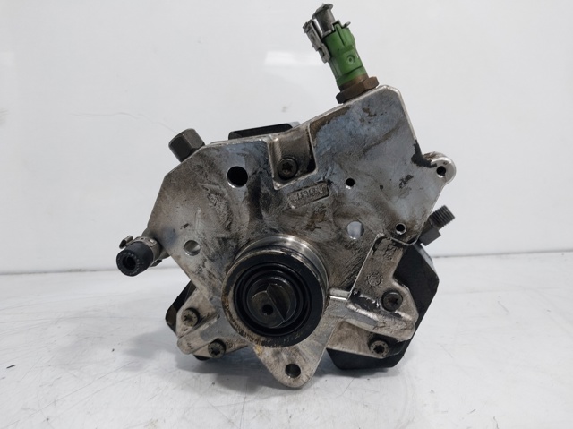 Pompa wtryskowa wysokiego ciśnienia 8692521 VOLVO
