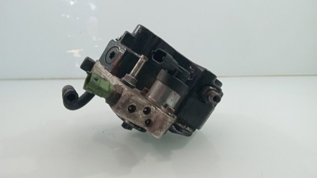 Pompa wtryskowa wysokiego ciśnienia 8692521 VOLVO