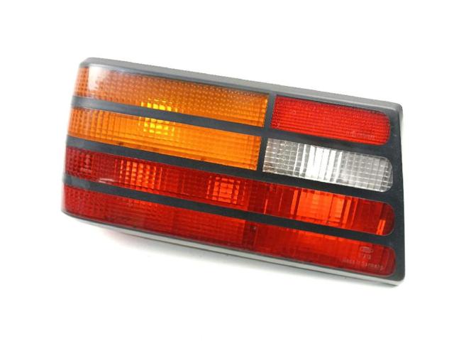 Lampa zespolona tylna lewa 86AG13A603CA FORD