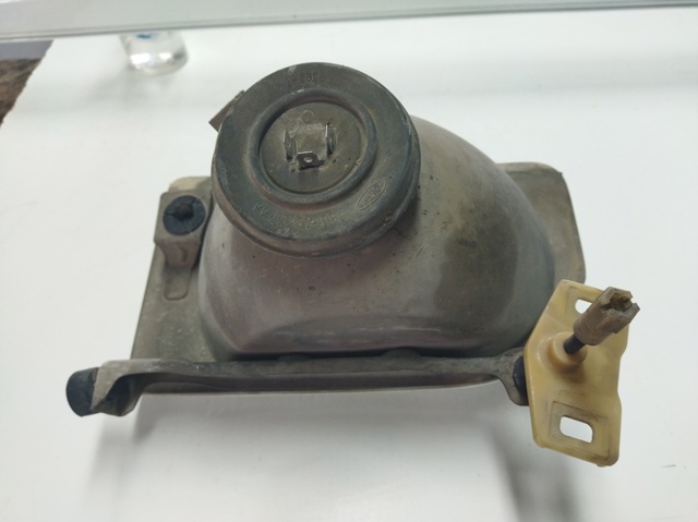 Reflektor prawy 86AG13K060AA FORD