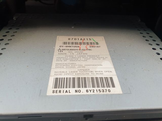 Radioodtwarzacz (radio AM/FM) Mitsubishi Outlander CWW