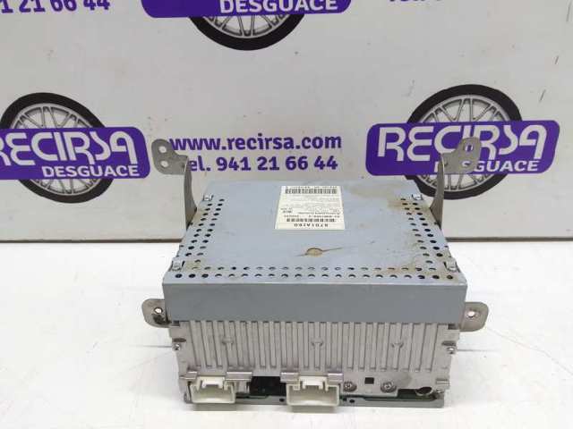 Radioodtwarzacz (radio AM/FM) Mitsubishi Outlander CWW