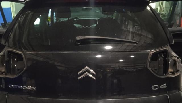 Drzwi tylne (bagażnika 3/5) 8701W7 PEUGEOT
