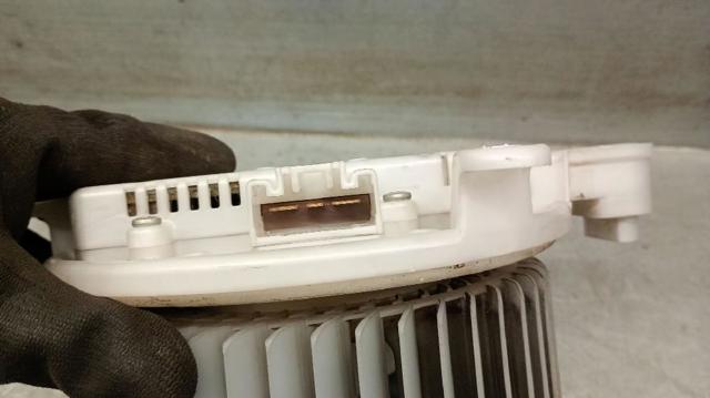 Silniczek wentylatora nagrzewnicy (ogrzewacza wnętrza) Lexus IS E2