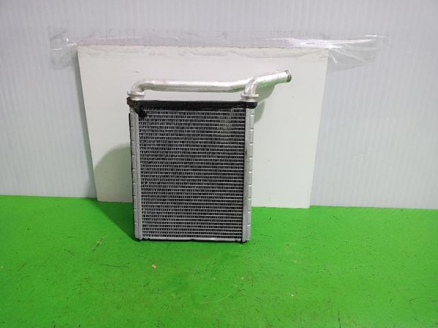 Chłodnica nagrzewnicy (ogrzewacza) 8710702150 TOYOTA