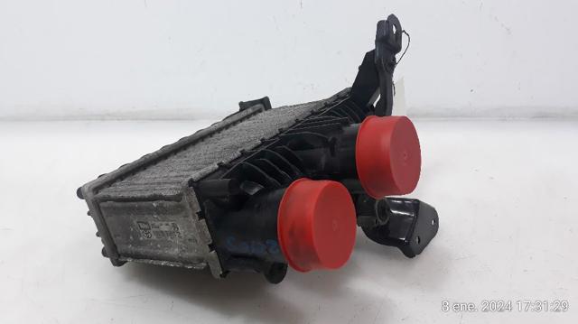 Chłodnica intercoolera 873067D TOYOTA