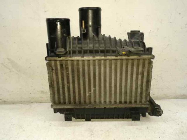 Chłodnica intercoolera 873067D TOYOTA