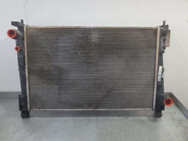 Chłodnica silnika 877660010 OPEL